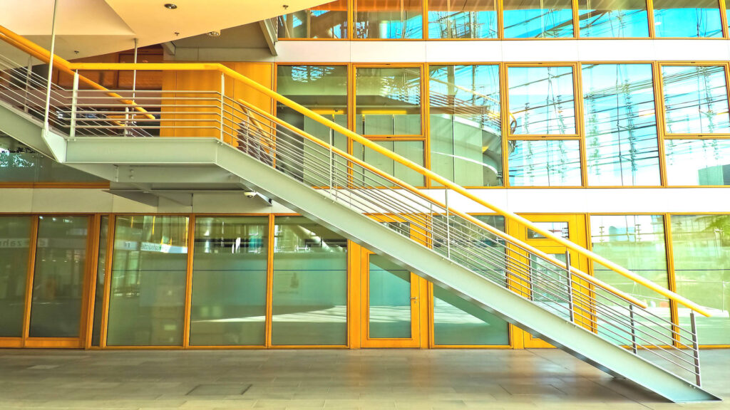 Metallbau, Treppe, Treppenbau, Stahlbau, Geländerbau, 